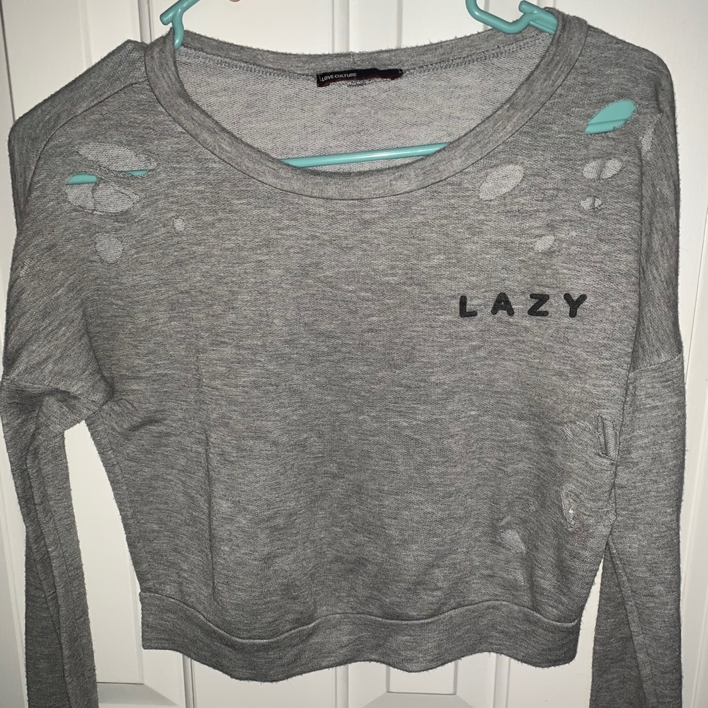 Small crop top like long sleeve shirt.